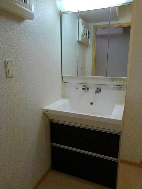 リフレスタ　吹上の洗面所