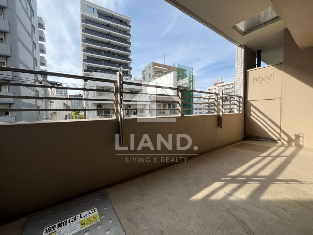 ラ・フルール博多駅南　東住吉小学校区のバルコニー|ラ・フルール博多駅南