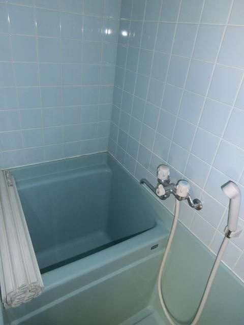 笹原荘の浴室