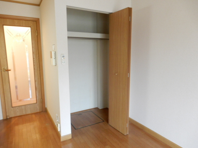 グランポン魚住の収納