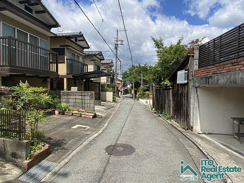 北白川仕伏町 土地の前面道路含む現地写真