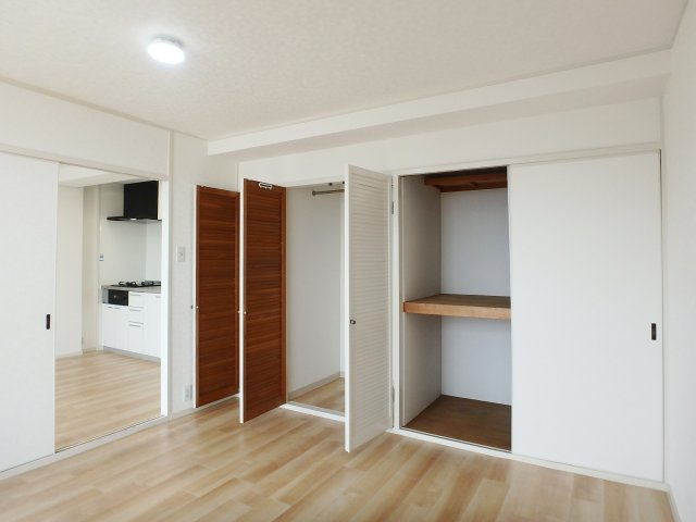 コボリクラスタ西宮北口の洋室