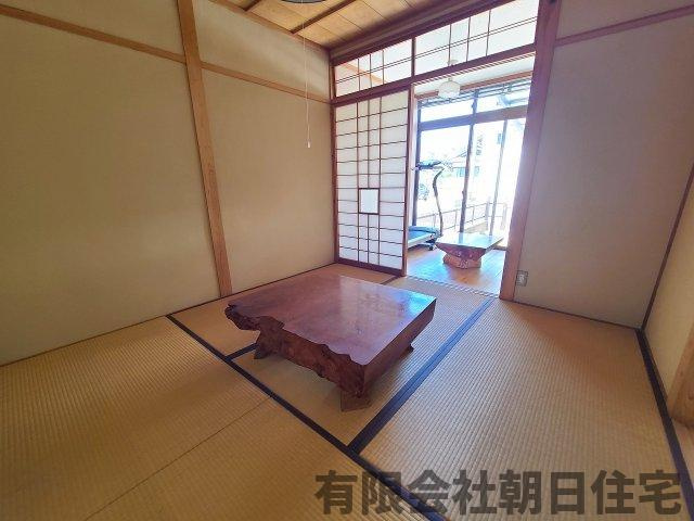 【和室】 | 雑賀町 中古戸建４LDK 1,080万円 | い草の香りが落ち着く素敵な和室です