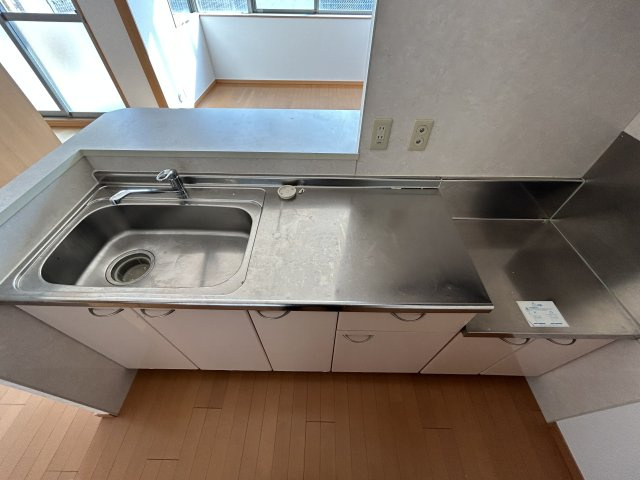 クオリティーナカハシのキッチン
