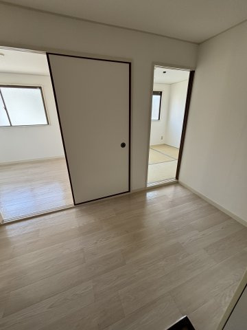 下木田マンションの居間・リビング