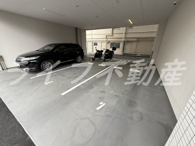 D.Clarest玉造の駐車場|駐車場があります