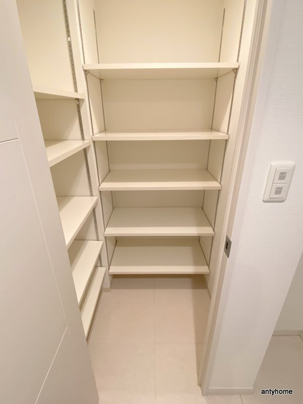 KDX堺筋本町レジデンス　仲介手数料無料の収納
