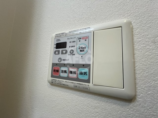レジュールアッシュ中之島サウスの設備|レジュールアッシュ中之島SOUTH　浴室乾燥機