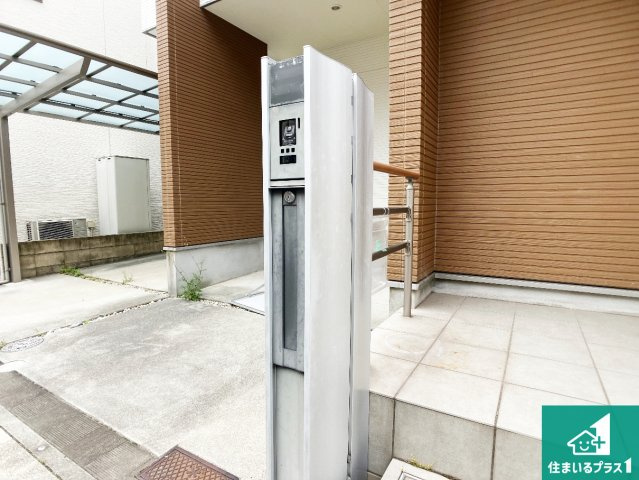 神戸市垂水区山手　中古一戸建ての外観|周辺は落ち着いた街並みの住宅地！子育てがしやすい住環境です！気になることがありましたら、お気軽にお問い合わせください！