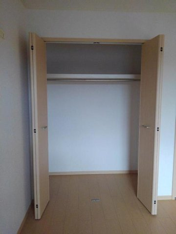 グランヒルＡの収納
