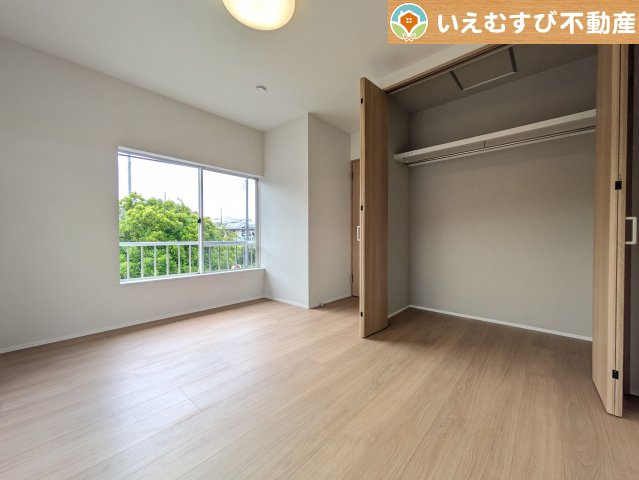 鴻巣市中央　中古戸建の洋室