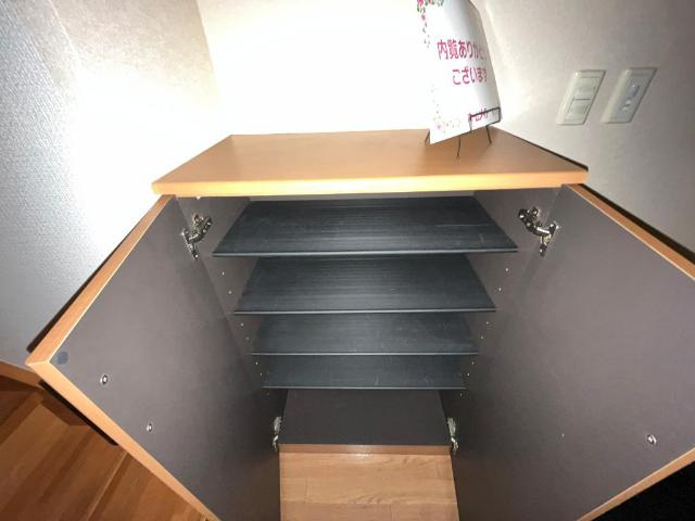 ドルチェＡの収納|下駄箱