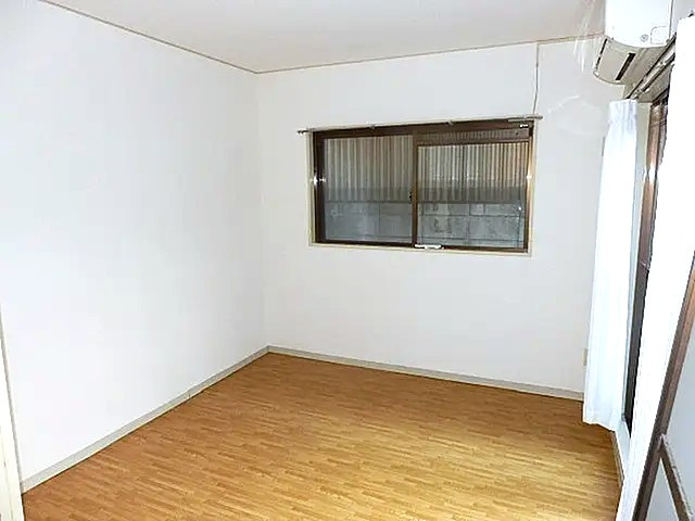 コンセール関山の居間・リビング|使いやすい居間です