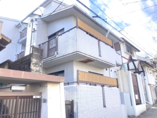 コンセール関山の外観|外観もきれいです