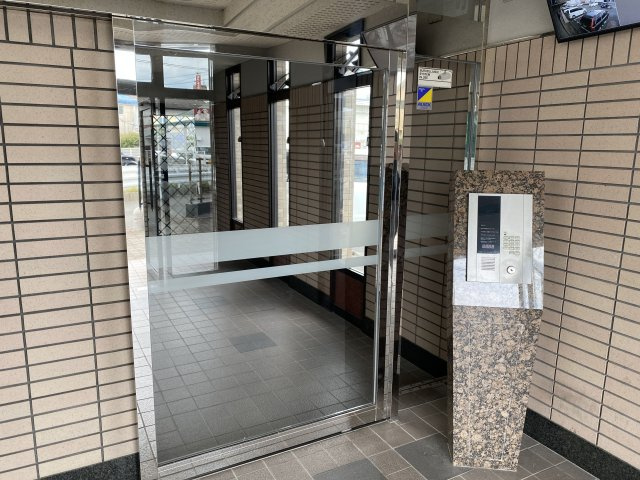 アメニティ旗崎のエントランス