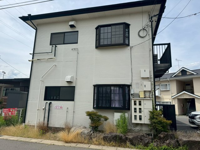 長野県塩尻市　二棟一括アパートの外観