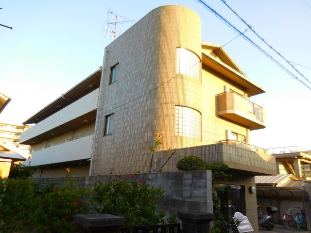 プロミネンス下村の外観
