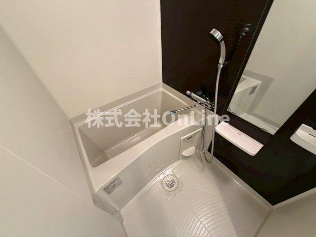 Luxe布施南Ⅱの浴室