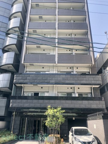 プレサンス丸の内雅殿の外観