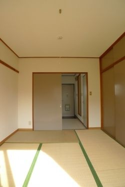 横浜市栄区笠間３丁目のアパートの寝室