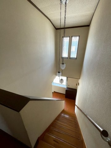 伊那市上新田　中古住宅