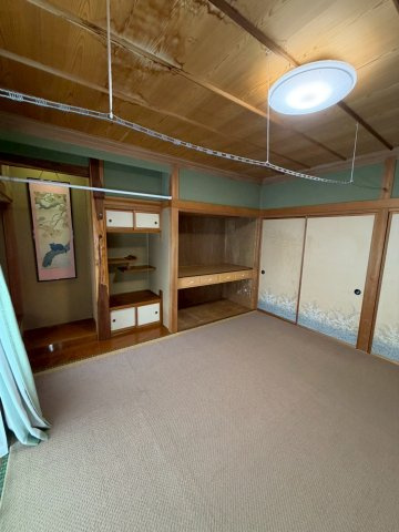 伊那市上新田　中古住宅
