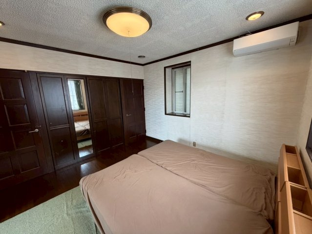 伊那市上新田　中古住宅