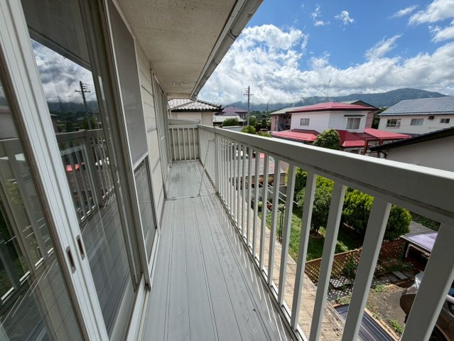 伊那市上新田　中古住宅