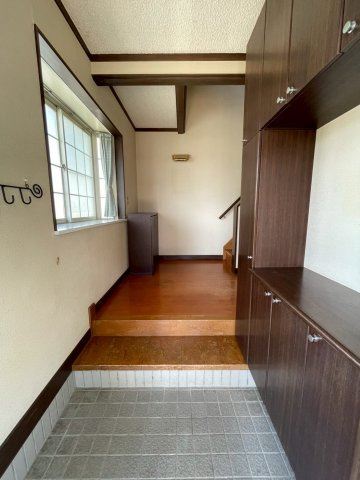 伊那市上新田　中古住宅