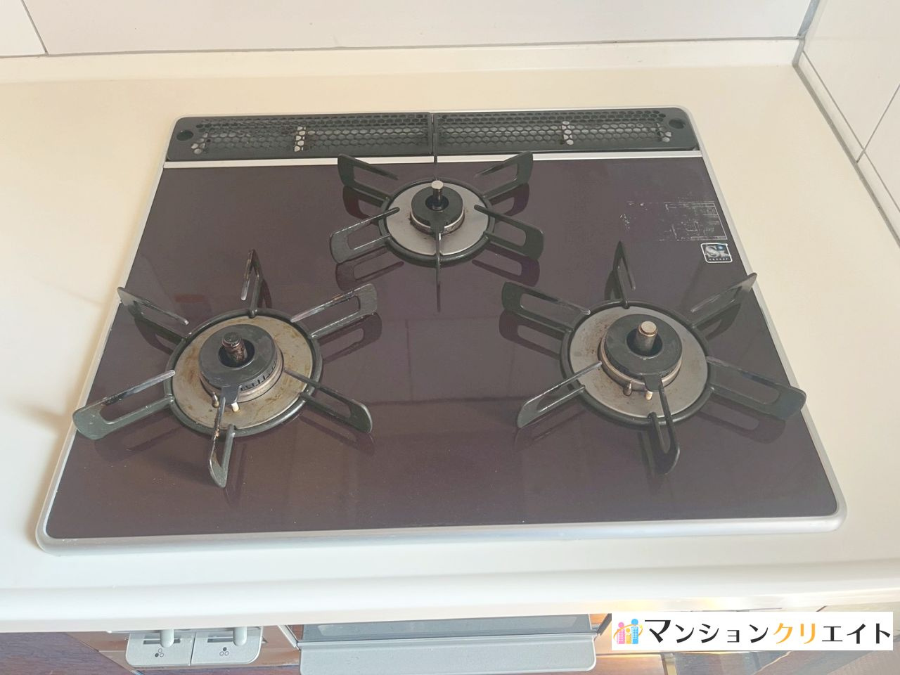 アパガーデンコート板垣のキッチン|ガス3口コンロ