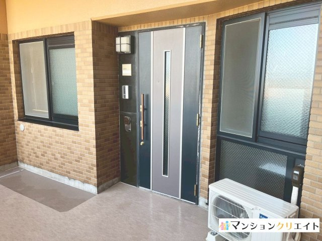 アパガーデンコート板垣の玄関|外玄関です