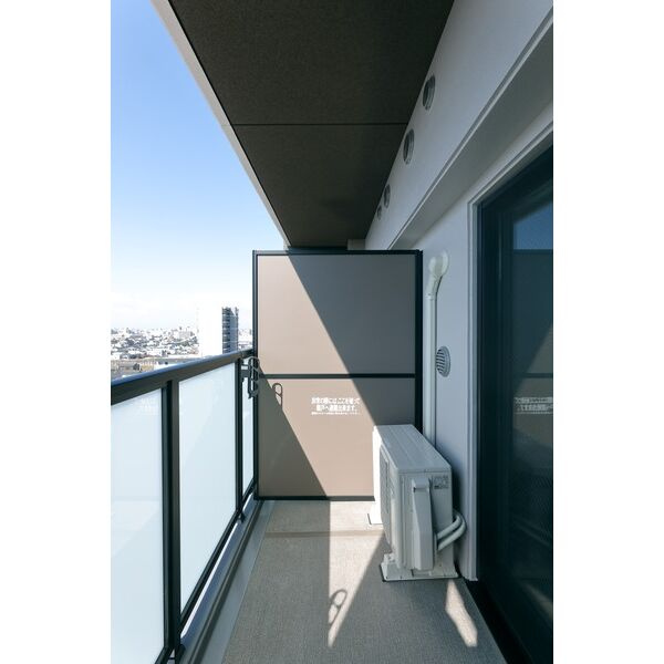 S-RESIDENCE尾頭橋clarityのバルコニー|お洗濯にも便利なバルコニー付き