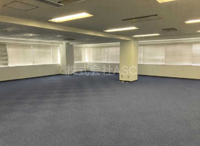 京町堀センタービルディングの洋室