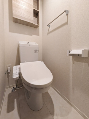 【トイレ】 | ノーブルパレス大原 | ゆったりとした空間のトイレです