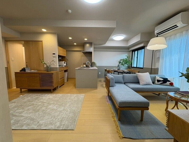 ＬＵＸＥＮＡ＋ＰＡＷＳ藤沢の居間・リビング