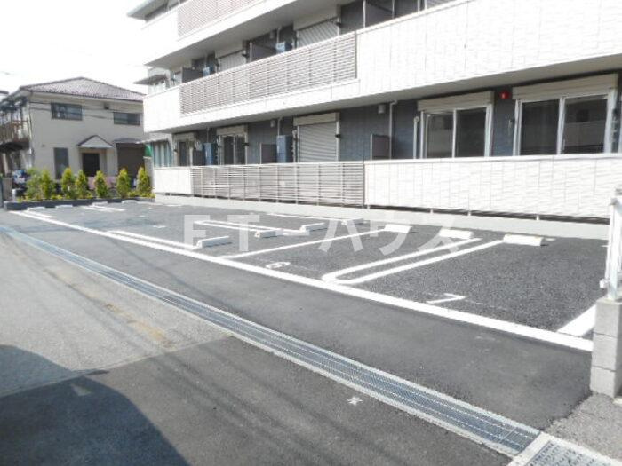 エスポワール アズールの駐車場|駐車場（要空き確認）
