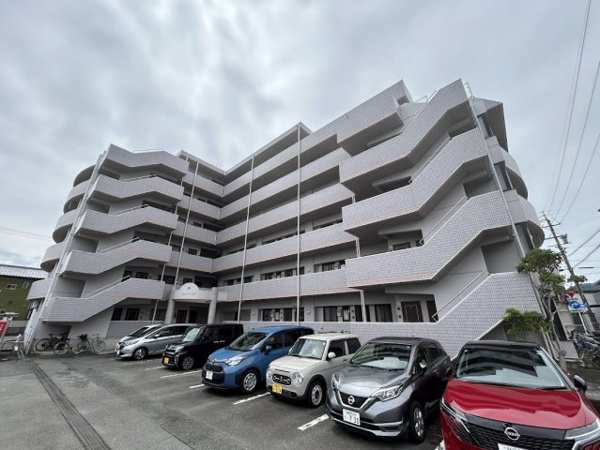 ラフォーレ下川原の画像