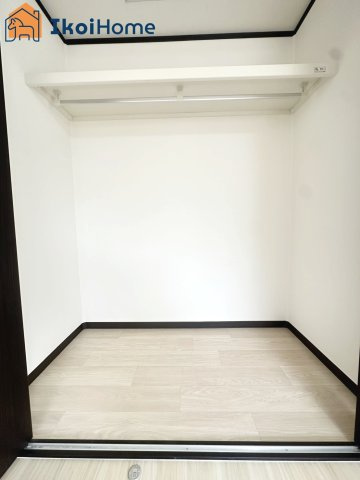 神戸市西区伊川谷町潤和　中古戸建の収納|●年中無休：当日予約可●全居室に収納スペースがございますので、収納には困りません。