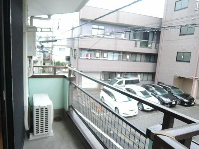 メゾン平岡のバルコニー