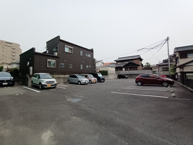 ハイムＳ．Ｓ の駐車場