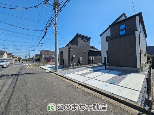 GRAFARE宇都宮市一条の前面道路含む現地写真|前面道路含む現地写真