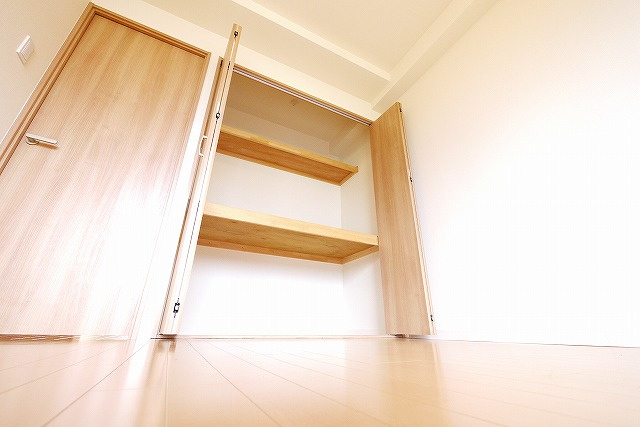 マンション南京終の収納|こまごまとしたものを収納できそうですね