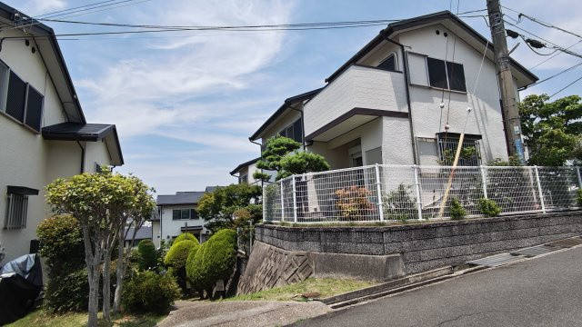 パストラル塩屋ビレッジ　の前面道路含む現地写真