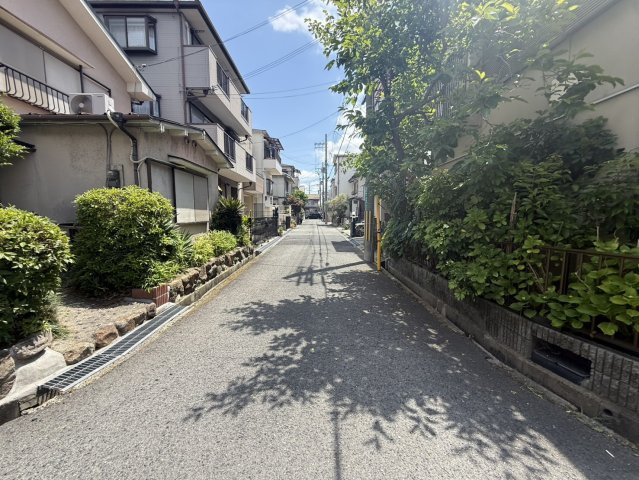 栄町4丁目の前面道路含む現地写真|前道