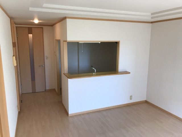 レインボーヒルズの居間・リビング