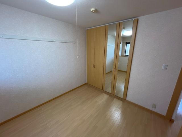 ダンデライオンの寝室