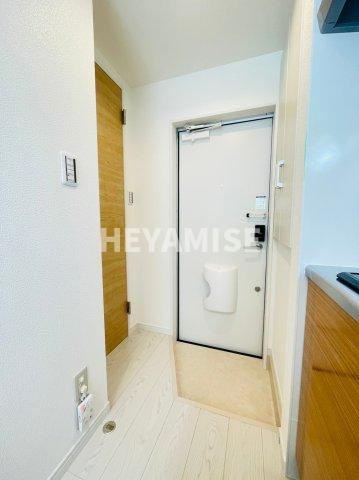modern palazzo 住吉EMA１の玄関