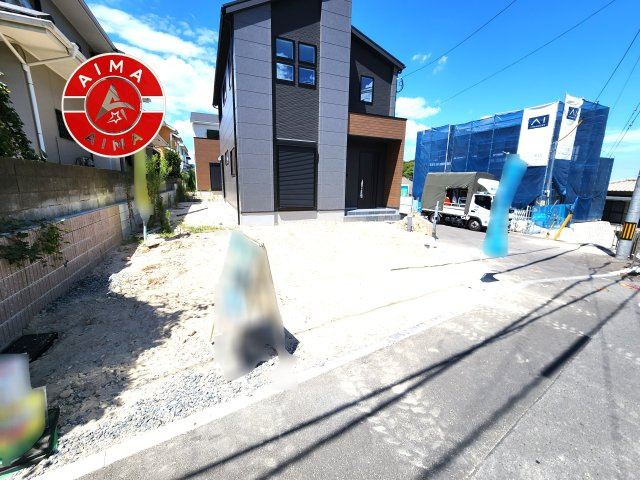 福岡市早良区梅林7丁目第6-2棟（1号棟）の外観|広々した駐車場です。