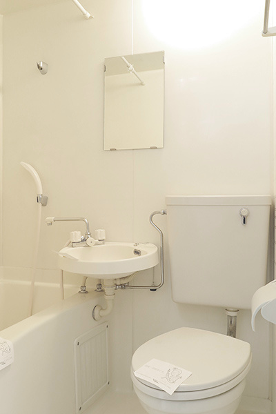 ☆お風呂トイレ同室☆