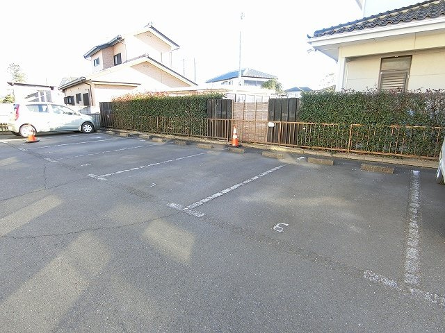 エルディムパークの駐車場